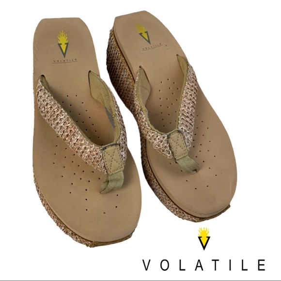 Volatile Lexie Thong Platform Natural Sandal